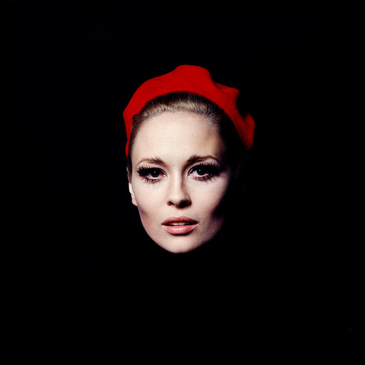 Faye Dunaway, Red Beret, New York, 1968 - Morrison Hotel Gallery