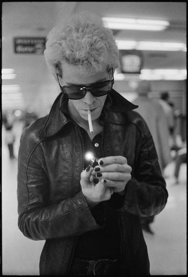 Lou Reed, Lighting Up, San Francisco, 1974 - Morrison Hotel Gallery