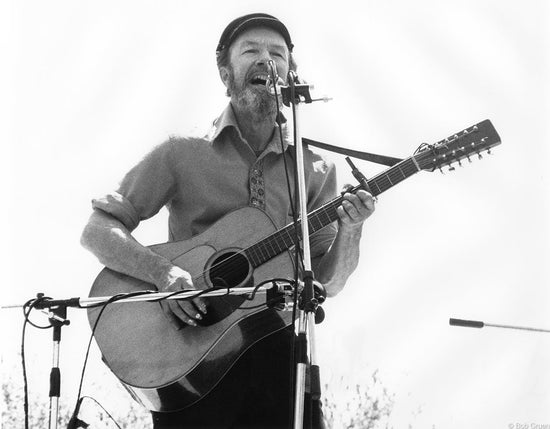 Pete Seeger, NYC, 1975 - Morrison Hotel Gallery